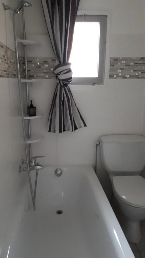B&B Appartamenti Chez Patty Castel San Pietro Ngoại thất bức ảnh